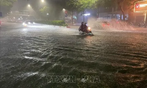 Mưa lớn ở Bắc Bộ sẽ duy trì đến hết ngày 24/8