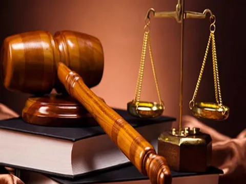 Mua 'chui' cổ phiếu, một nhà đầu tư bị xử phạt 200 triệu đồng