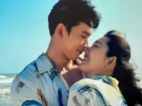 Phim của Thúy Ngân kết thúc sau những tranh cãi