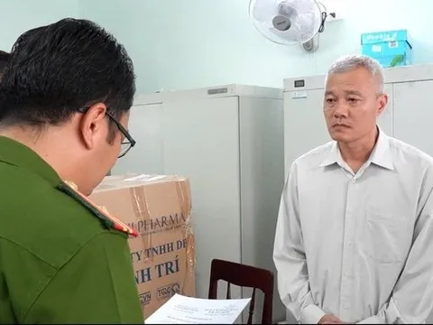 Nhận hối lộ, nguyên cán bộ Ban Quản lý Khu kinh tế Dung Quất bị khởi tố