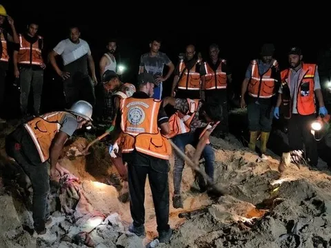 Vùng nhân đạo ở Gaza trúng tên lửa Israel, ít nhất 40 người chết