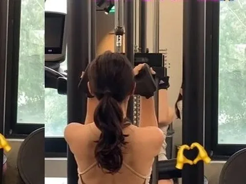 Vóc dáng săn chắc của Son Ye Jin