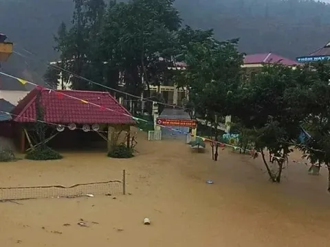 Trường học Lào Cai thiệt hại nặng nề do mưa lũ